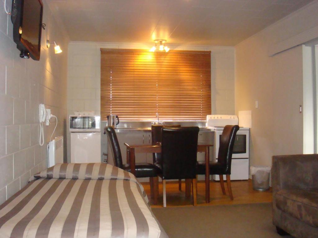 Bristol Motel Upper Hutt Room photo