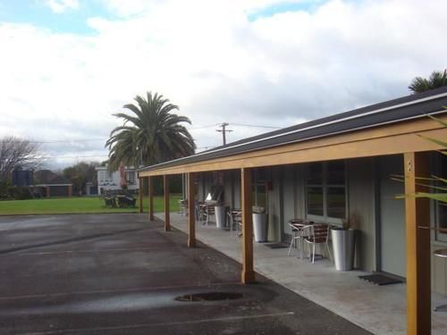 Bristol Motel Upper Hutt Exterior photo